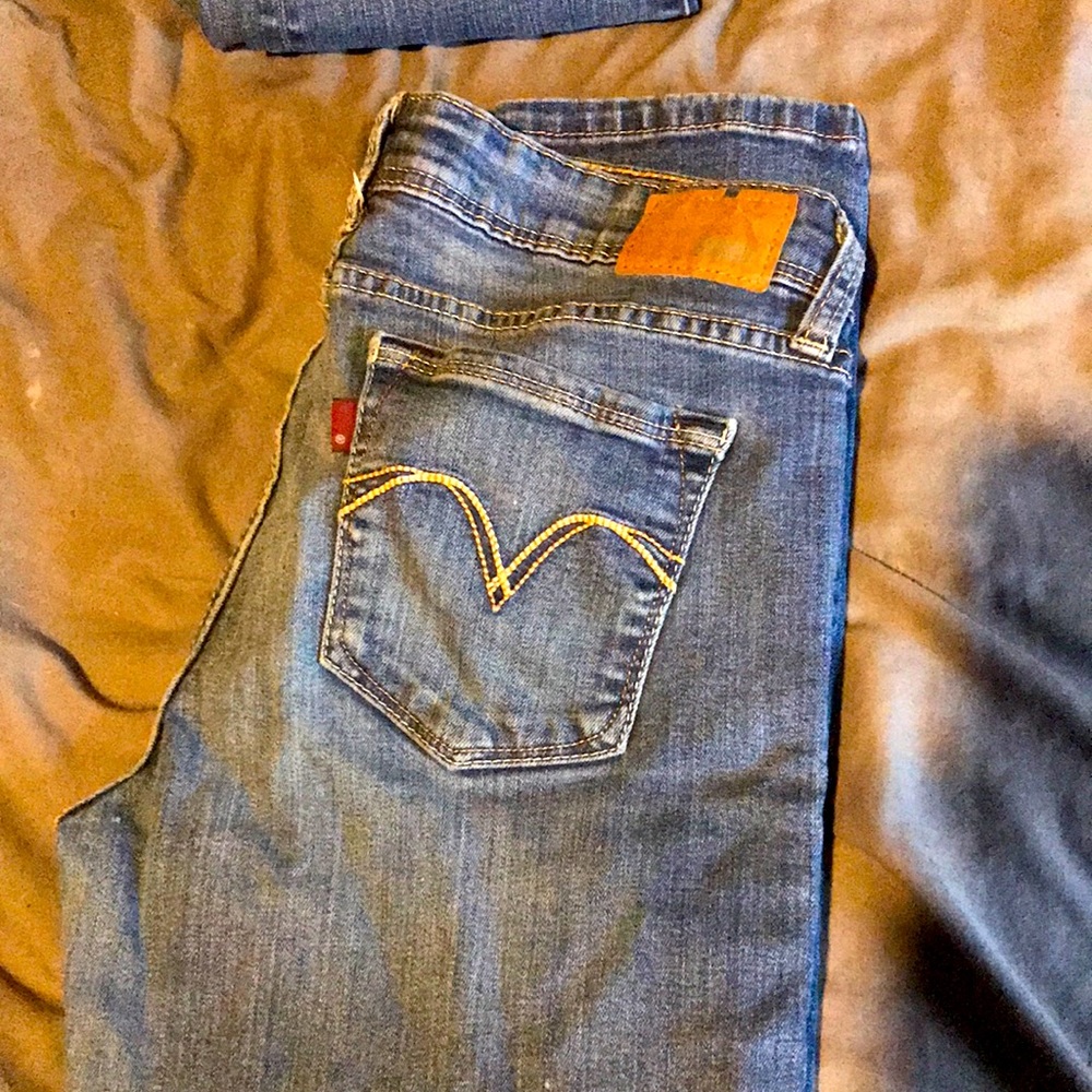 slim jeans